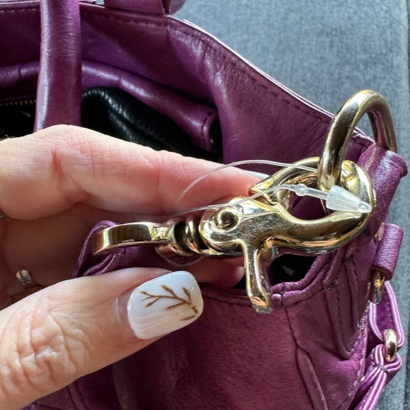 Gorgeous purple leather purse with matching wallet - Picture 10 of 12